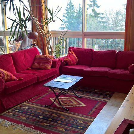 Appartement Meuble Garches Buitenkant foto
